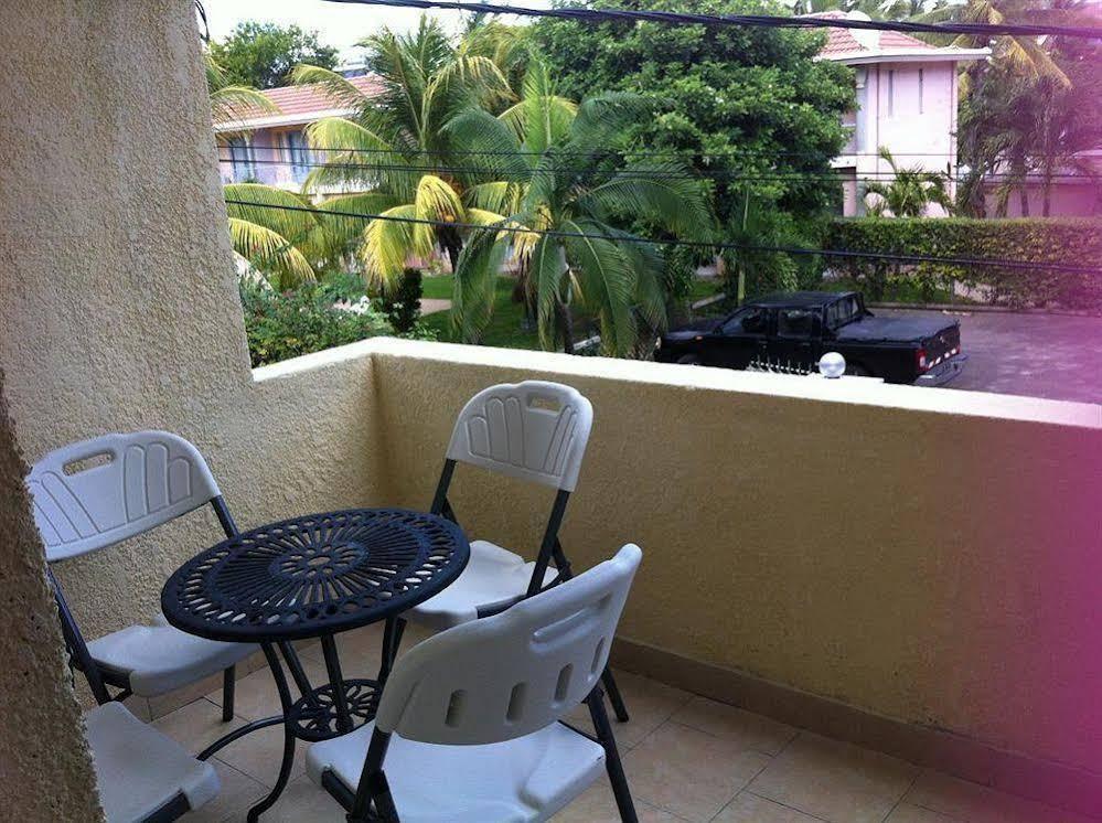 Chez Pepe Apartments Flic en Flac Exterior foto